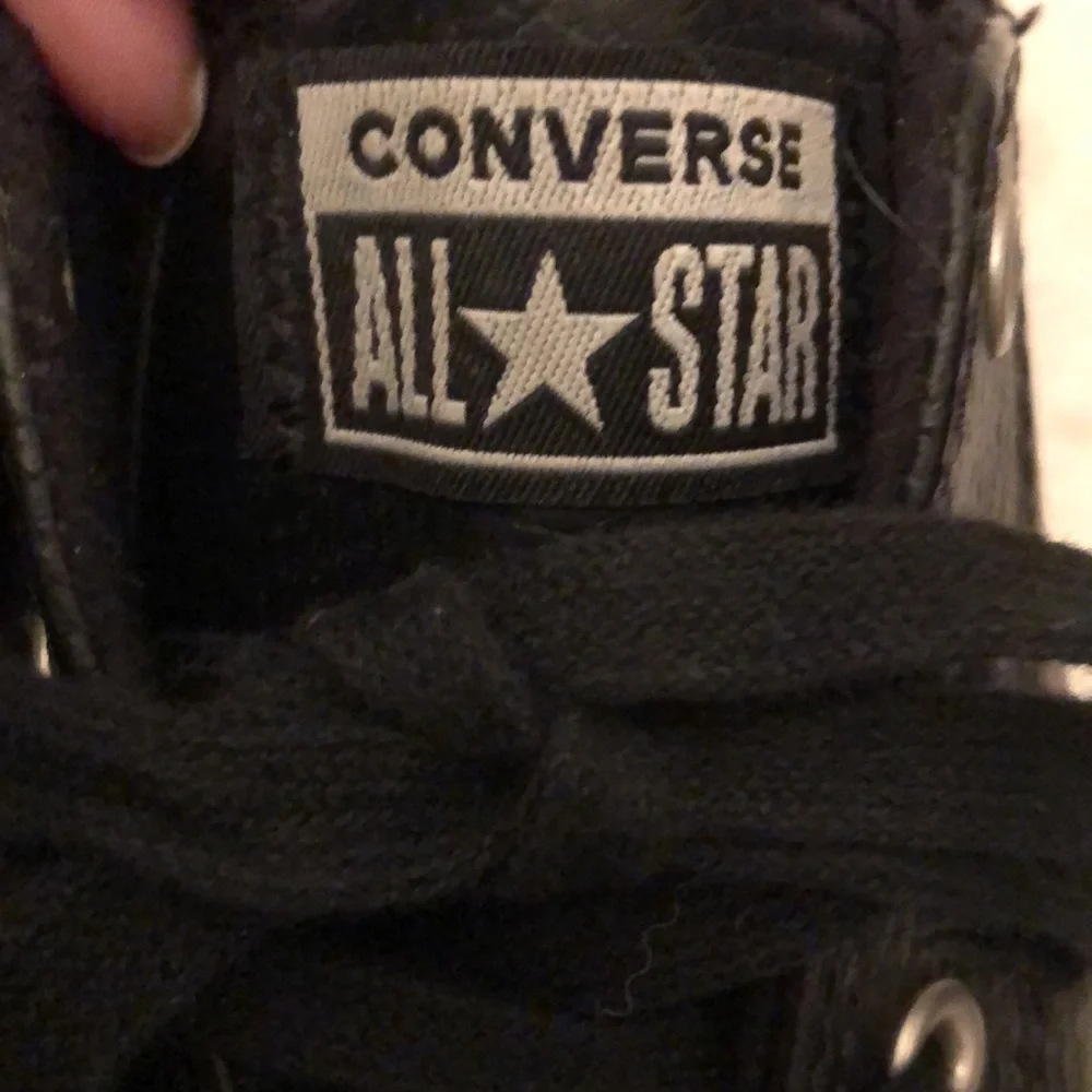 CONVERSE ALL STAR LEATHER SNEAKERS KIDS-BOYS-SIZE 3